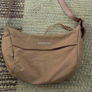 Lululemon nude crossbody bag- practically NEW